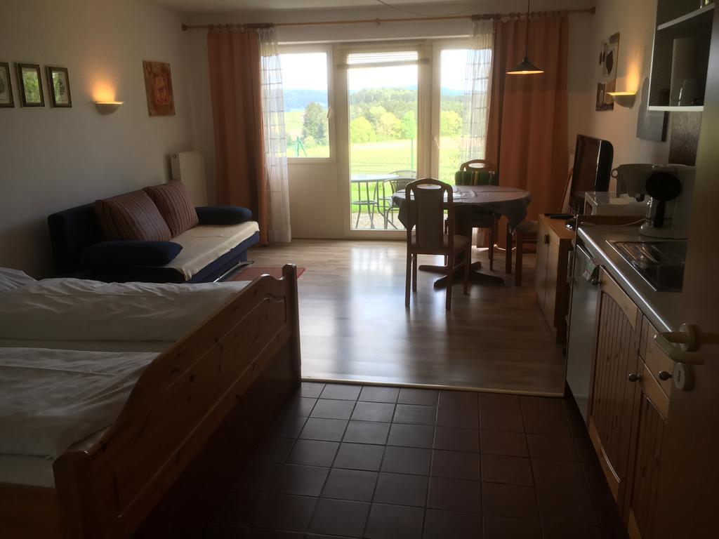 Apartmentanlage Am Kellerberg Zandt ภายนอก รูปภาพ