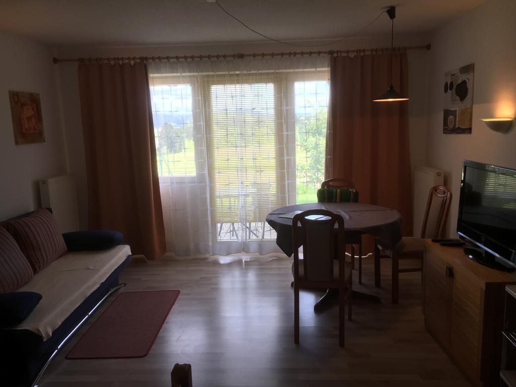 Apartmentanlage Am Kellerberg Zandt ภายนอก รูปภาพ