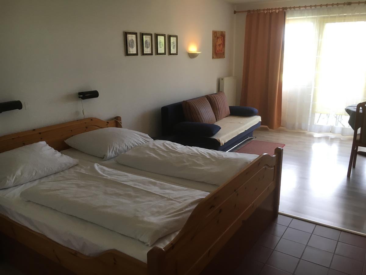 Apartmentanlage Am Kellerberg Zandt ภายนอก รูปภาพ